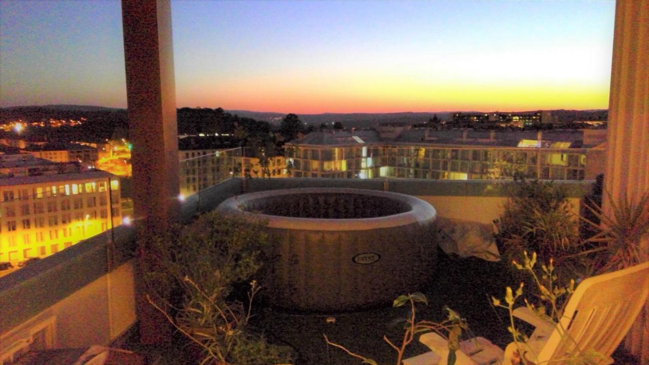 Appartement Preciosa Habitacion Doble En Atico Con Terraza à Saint-Jacques-de-Compostelle Extérieur photo